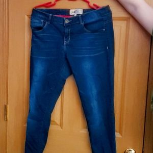 Size 7 jeans - Jolt brand - Junior's